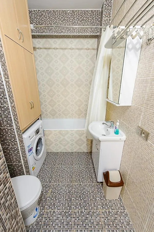 Apartment Оn Makatayeva 5 B Almatı